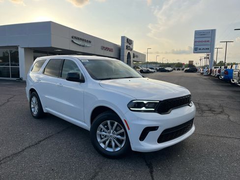 New 2026 Dodge Durango GT RWD image 2