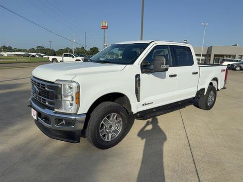Used 2025 Ford F250 XLT w/ FX4 Off-Road Package AWD/4WD image 1