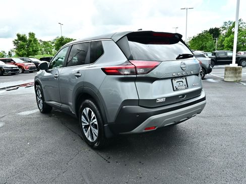 Certified 2023 Nissan Rogue SV AWD/4WD image 6