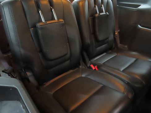 Used 2015 Ford Explorer Limited w/ Equipment Group 302A FWD image 24