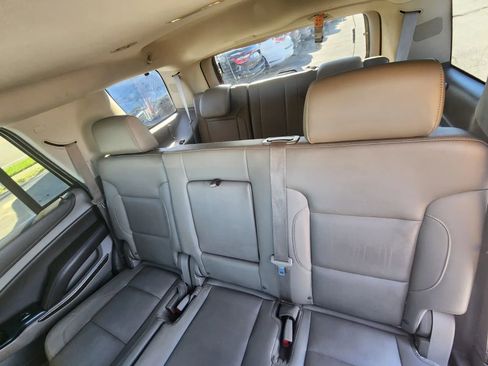 Used 2015 Chevrolet Tahoe LT w/ Luxury Package RWD image 15