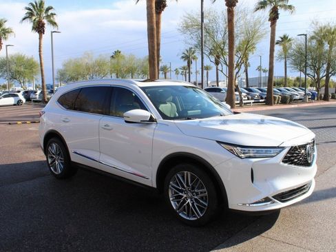 Used 2023 Acura MDX SH-AWD w/ Advance Package image 7