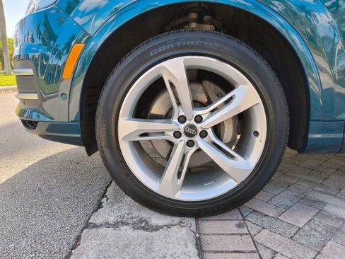 Used 2019 Audi Q7 3.0T Prestige AWD/4WD image 45