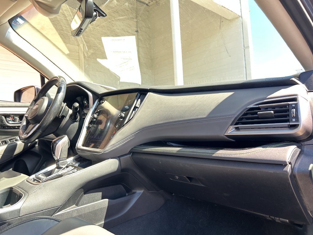 Used 2020 Subaru Outback Onyx Edition XT AWD/4WD image 13