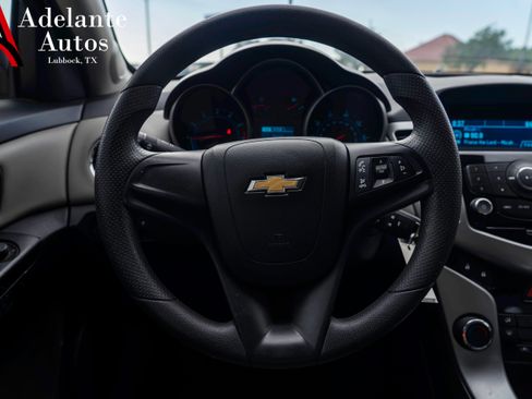Used 2014 Chevrolet Cruze LS FWD image 11