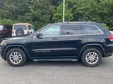 Used 2020 Jeep Grand Cherokee Laredo image 5