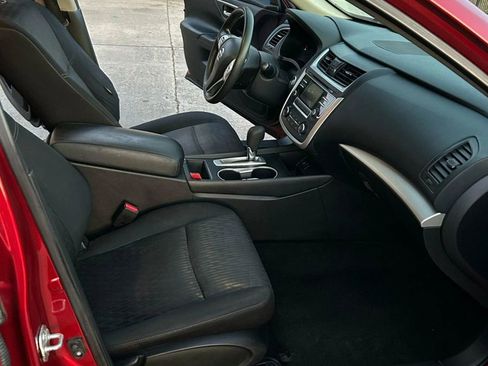 Used 2018 Nissan Altima 2.5 S w/ S Convenience Package image 16