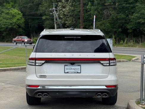 Used 2025 Lincoln Aviator Reserve w/ Equipment Group 201A AWD/4WD image 5