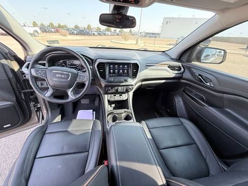 Used 2023 GMC Acadia AT4 w/ Technology Package AWD/4WD image 18