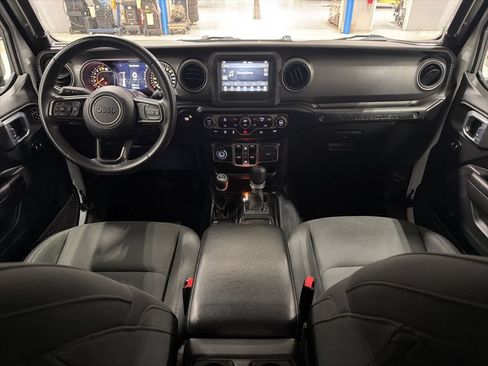 Used 2021 Jeep Wrangler Unlimited Sport w/ Technology Group AWD/4WD image 28