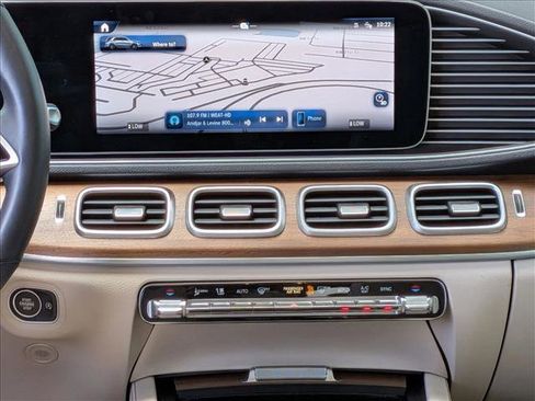 Used 2024 Mercedes-Benz GLE 450 4MATIC image 10