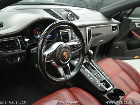 Used 2018 Porsche Macan GTS image 13
