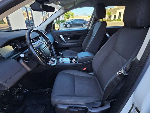 Used 2020 Land Rover Discovery Sport image 16