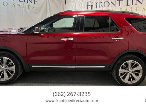 Used 2019 Ford Explorer Limited w/ Class III Trailer Tow Package image 3