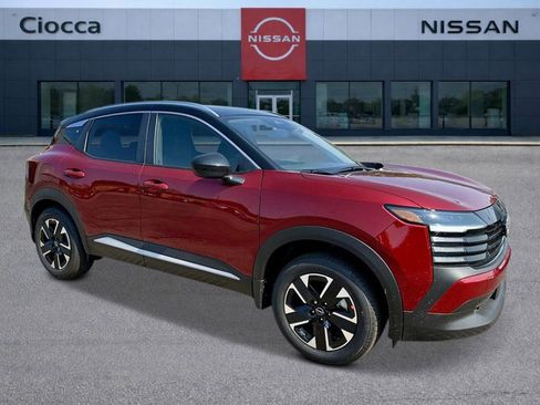 New 2025 Nissan Kicks SV w/ SV Premium Package AWD/4WD image 7