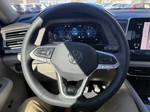 New 2026 Volkswagen Atlas SEL Premium R-Line AWD/4WD image 13