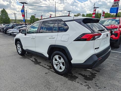 Used 2020 Toyota RAV4 XLE w/ All Weather Liner Package FWD image 6