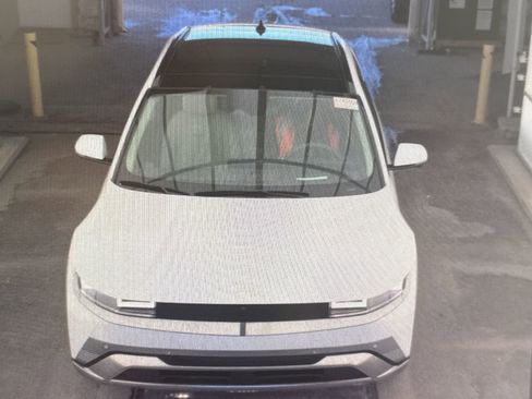 Used 2026 Hyundai Ioniq 5 Limited image 14