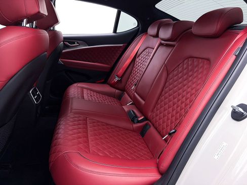 Used 2025 Genesis G70 3.3T Advanced w/ Sport Prestige Package image 42