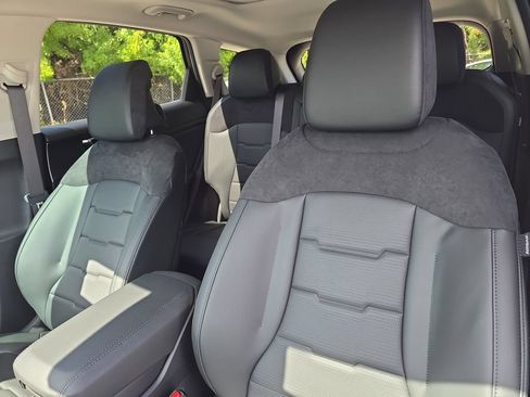 New 2026 Kia Sportage SX AWD/4WD image 22