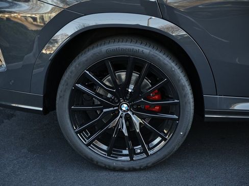 New 2026 BMW X6 xDrive40i w/ Premium Package image 6