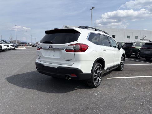 New 2026 Subaru Ascent Limited image 9