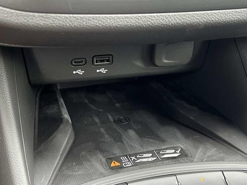 Used 2026 Buick Envista Preferred w/ Convenience I Package image 23