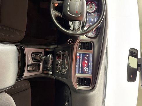 Used 2023 Dodge Charger SXT w/ Blacktop Package image 25