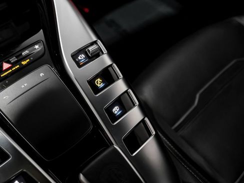 Used 2021 Mercedes-Benz AMG GT 63 S image 28