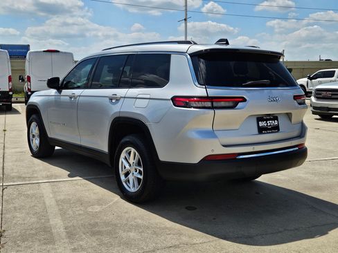 Used 2022 Jeep Grand Cherokee L Laredo w/ Luxury Tech Group I AWD/4WD image 6