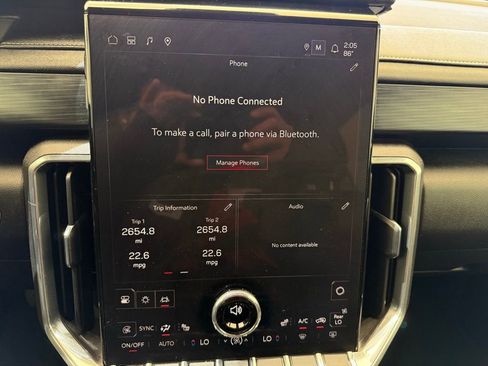 Used 2025 GMC Acadia Elevation FWD image 50