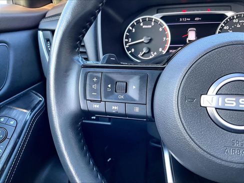 Used 2023 Nissan Rogue SV w/ SV Premium B Package image 23