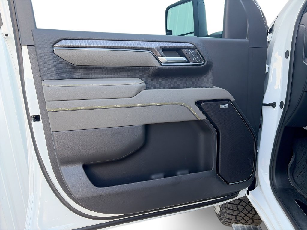 Certified 2026 Chevrolet Silverado 2500 ZR2 AWD/4WD image 23