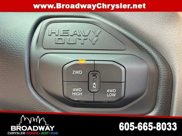 New 2026 RAM 2500 Laramie w/ Night Edition AWD/4WD image 18