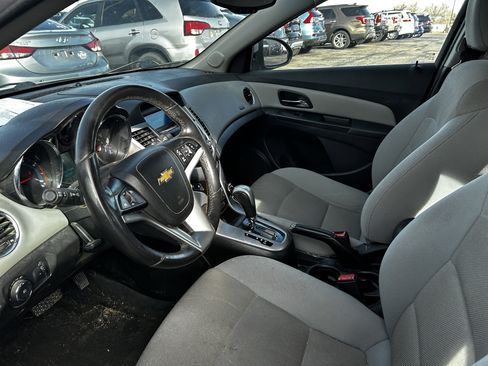 Used 2012 Chevrolet Cruze LT w/ RS Package image 9
