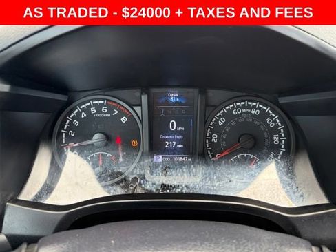Used 2021 Toyota Tacoma SR AWD/4WD image 18