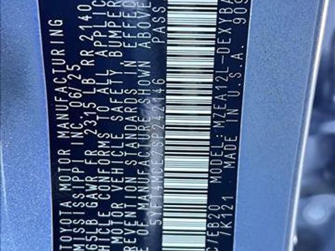 Certified 2025 Toyota Corolla XSE image 27