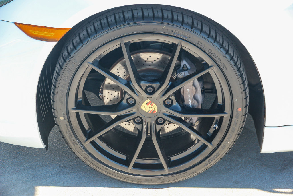 Used 2019 Porsche 718 Boxster RWD image 10