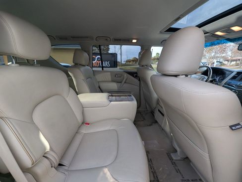 Used 2016 INFINITI QX80 4WD w/ Driver's Assistance Package image 41