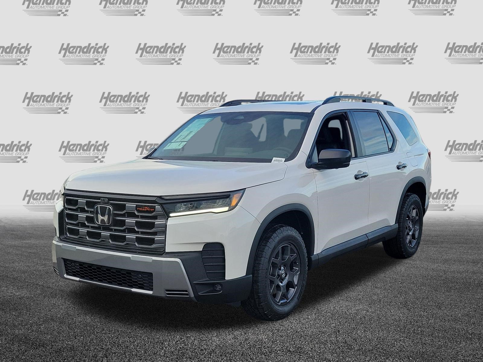 New 2026 Honda Pilot TrailSport image 3