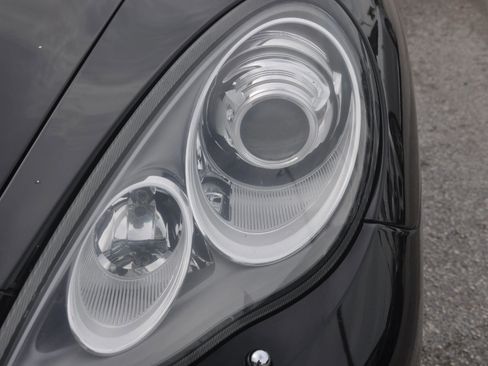 Used 2013 Porsche Panamera S image 40