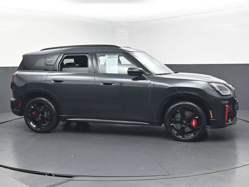 Used 2025 MINI Cooper Countryman John Cooper Works w/ Comfort Package Max AWD/4WD image 6