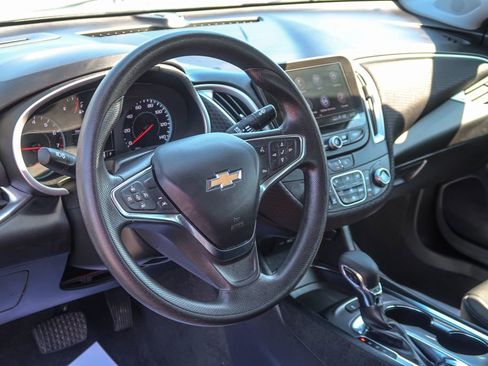 Used 2024 Chevrolet Malibu LT FWD image 26