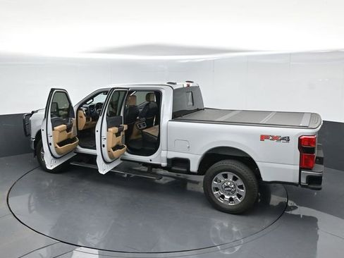 Used 2025 Ford F250 Lariat w/ Lariat Ultimate Package AWD/4WD image 58