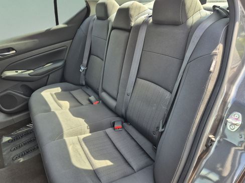 Certified 2022 Nissan Altima 2.5 SV FWD image 18