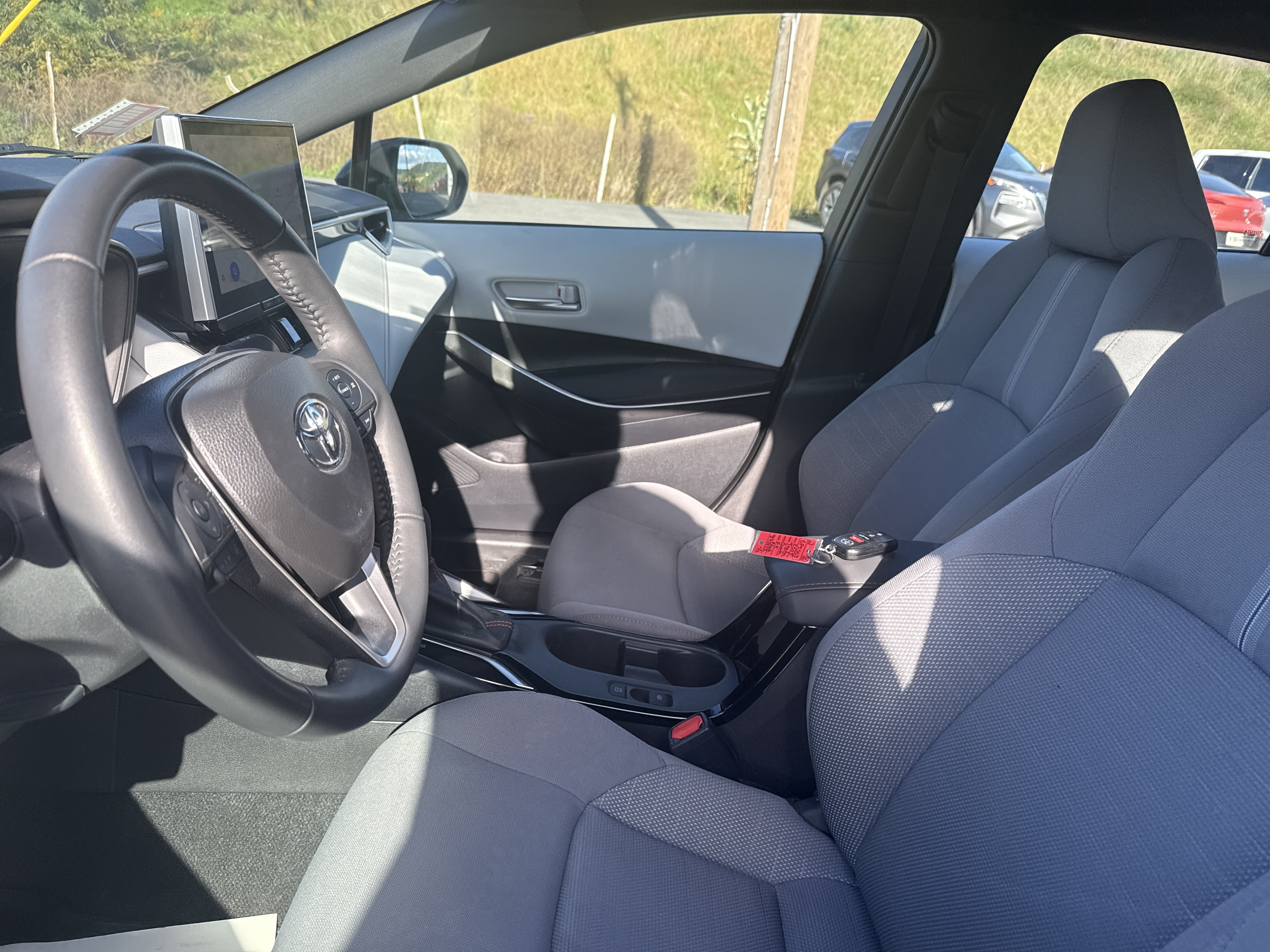 Used 2025 Toyota Corolla FX w/ Convenience Package FWD image 12