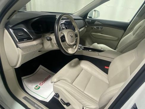 Used 2024 Volvo XC90 T8 Ultimate w/ Protection Package AWD/4WD image 9