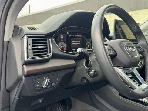 Certified 2023 Audi Q5 2.0T Premium Plus w/ Premium Plus Package image 12