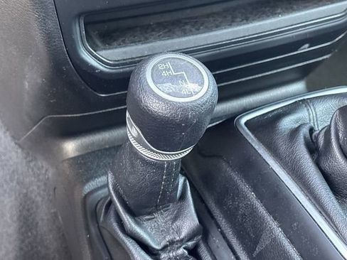 Used 2018 Jeep Wrangler Unlimited Sport S image 29