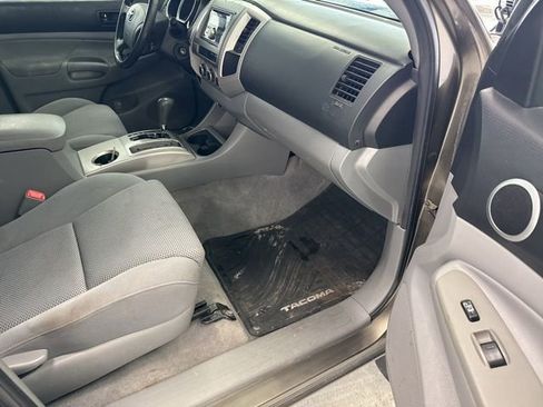 Used 2010 Toyota Tacoma 4x4 Double Cab image 20
